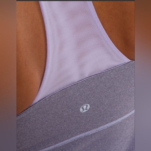 Lululemon Scoop Neck Tank - Picture 3 of 6